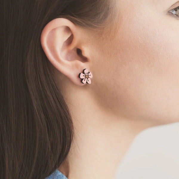 Manuka Rimu Stud Earrings
