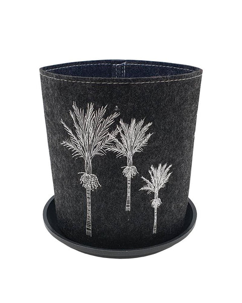 Nikau White on Dark Grey Grow Bag Bag Jo Luping