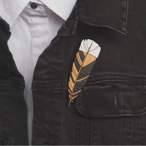 Huia Rimu Brooch