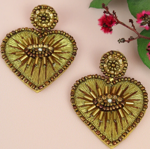 "Eye Love You' Gold Heart Earrings