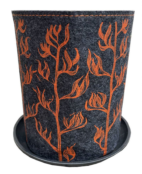 Harakeke Orange On Grey Ecofelt Grow Bag