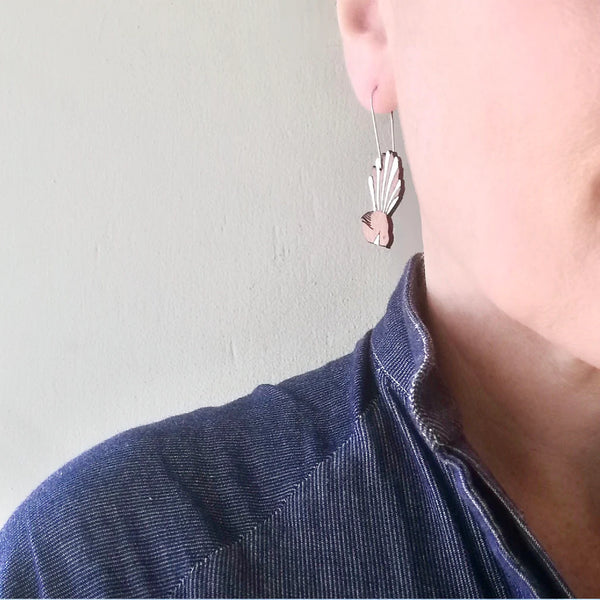 Fantail Rimu Earrings Earrings Natty