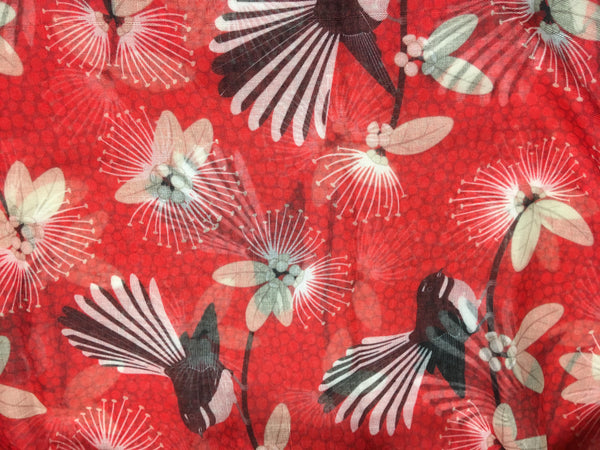 Scarf Flirting Fantails Red