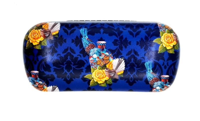 Sunglass Case and Lens Cloth - The Gift Sunglasses Case AM Trading